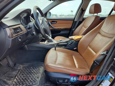 Zdjęcie 7 z 12 samochodu: 2010 BMW 328 XI SULEV VIN:WBAPK5C55AA647984 - miniatura