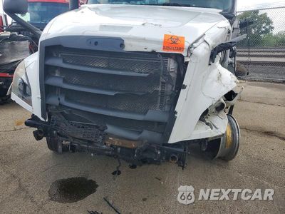 Zdjęcie 9 z 10 samochodu: 2020 FREIGHTLINER CASCADIA 126 SEMI TRUCK VIN:3AKJHHDR6LSLL0827 - miniatura