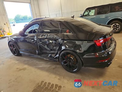 Drugie zdjęcie samochodu z przodu: 2019 AUDI RS3 VIN:WUABWGFFXKA902456 - miniatura