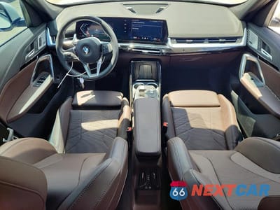 Zdjęcie 8 z 14 samochodu: 2025 BMW X1 XDRIVE28I VIN:WBX73EF03S5090165 - miniatura