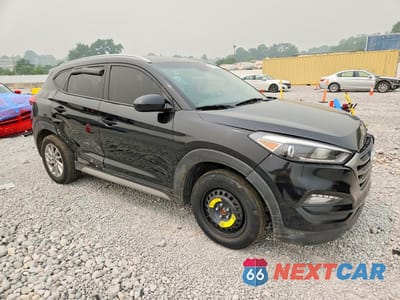 Czwarte zdjęcie samochodu z boku: 2018 HYUNDAI TUCSON SEL VIN:KM8J33A49JU712589 - miniatura