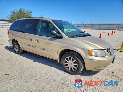 Czwarte zdjęcie samochodu z boku: 2001 CHRYSLER TOWN & COUNTRY LXI VIN:2C8GP54L11R238019 - miniatura