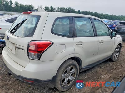 Trzecie zdjęcie samochodu z tyłu: 2017 SUBARU FORESTER 2.5I VIN:JF2SJAAC1HG463726 - miniatura