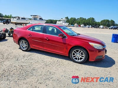 Czwarte zdjęcie samochodu z boku: 2014 CHEVROLET MALIBU 1LT VIN:1G11C5SL2EU136834 - miniatura