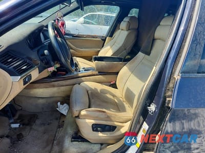 Zdjęcie 7 z 13 samochodu: 2007 BMW X5 4.8I VIN:4USFE83577LY65648 - miniatura