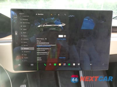 Zdjęcie 9 z 13 samochodu: 2023 TESLA MODEL X VIN:7SAXCBE58PF372786 - miniatura