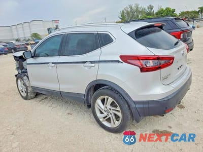 Drugie zdjęcie samochodu z przodu: 2021 NISSAN ROGUE SPORT SV VIN:JN1BJ1BV2MW568907 - miniatura
