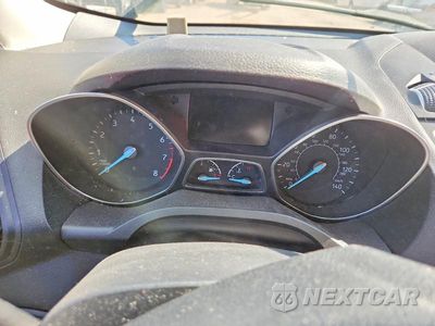 Zdjęcie 9 z 14 samochodu: 2017 FORD ESCAPE SE VIN:1FMCU9GD9HUB68251 - miniatura