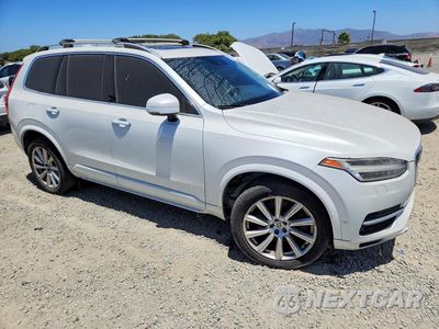 Czwarte zdjęcie samochodu z boku: 2016 VOLVO XC90 T8 VIN:YV4BC0PK8G1054977 - miniatura