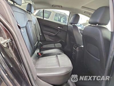 Zdjęcie 10 z 12 samochodu: 2011 BUICK REGAL CXL VIN:W04GW5EV3B1118937 - miniatura