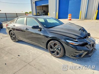 Czwarte zdjęcie samochodu z boku: 2026 HYUNDAI ELANTRA SEL SPORT PREMIUM VIN:KMHLS4DGXTU211172 - miniatura