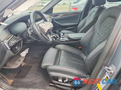 Zdjęcie 7 z 12 samochodu: 2023 BMW 540 XI VIN:WBA73BJ09PCN32935 - miniatura