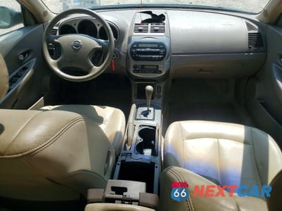 Zdjęcie 8 z 12 samochodu: 2003 NISSAN ALTIMA SE VIN:1N4BL11E03C331119 - miniatura