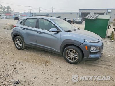 Czwarte zdjęcie samochodu z boku: 2019 HYUNDAI KONA SE VIN:KM8K12AA4KU257064 - miniatura