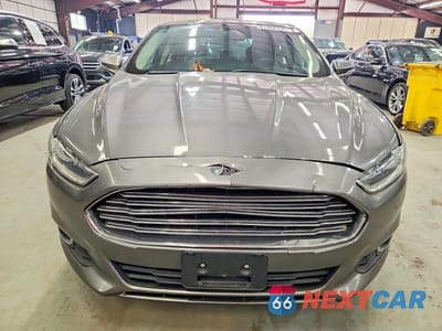 Piąte zdjęcie samochodu w środku: 2013 FORD FUSION SE VIN:3FA6P0H94DR213084 - miniatura