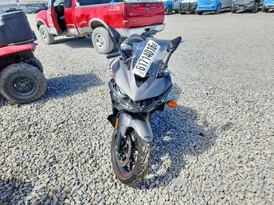 Drugie zdjęcie samochodu z przodu: 2016 YAMAHA YZFR3 VIN:MH3RH06YXGK014095 - miniatura