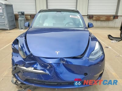 Piąte zdjęcie samochodu w środku: 2024 TESLA MODEL Y VIN:7SAYGAEEXRF202774 - miniatura
