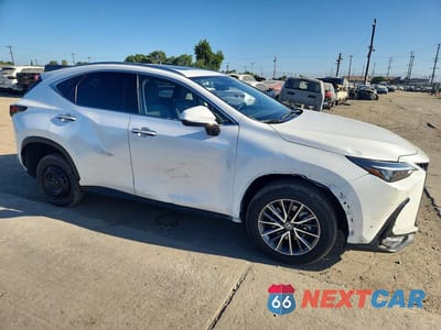 Czwarte zdjęcie samochodu z boku: 2024 LEXUS NX 350H PREMIUM VIN:JTJGKCEZ3R5016529 - miniatura
