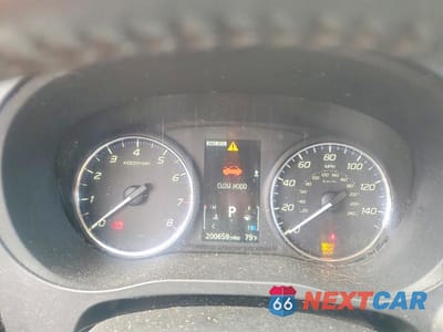 Zdjęcie 9 z 13 samochodu: 2014 MITSUBISHI OUTLANDER GT VIN:JA4JZ4AXXEZ001800 - miniatura