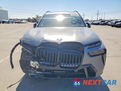 Piąte zdjęcie samochodu w środku: 2023 BMW X7 XDRIVE40I VIN:5UX23EM09P9R79013 - miniatura
