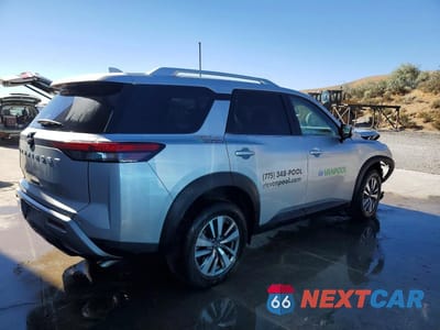 Trzecie zdjęcie samochodu z tyłu: 2025 NISSAN PATHFINDER SL VIN:5N1DR3CC3SC236203 - miniatura