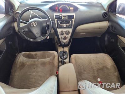 Zdjęcie 8 z 12 samochodu: 2007 TOYOTA YARIS BASE VIN:JTDBT923771019032 - miniatura