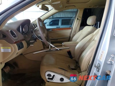Zdjęcie 7 z 12 samochodu: 2009 MERCEDES-BENZ GL VIN:4JGBF71E89A458379 - miniatura
