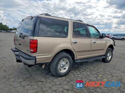 Trzecie zdjęcie samochodu z tyłu: 1998 FORD EXPEDITION VIN:1FMRU18W5WLA99816 - miniatura