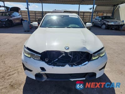 Piąte zdjęcie samochodu w środku: 2019 BMW 330I VIN:3MW5R1J55K8A05521 - miniatura