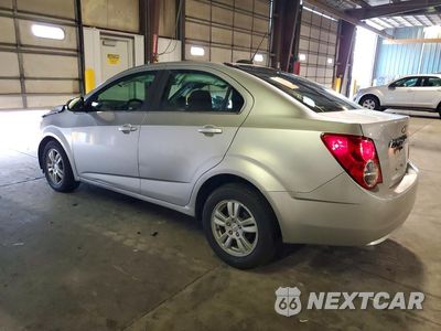 Drugie zdjęcie samochodu z przodu: 2015 CHEVROLET SONIC LT VIN:1G1JC5SHXF4174938 - miniatura