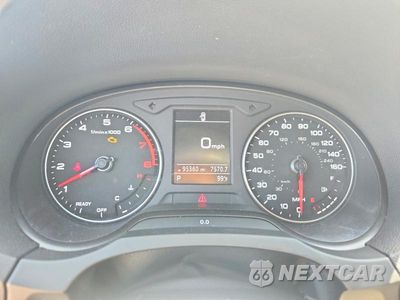 Zdjęcie 9 z 12 samochodu: 2019 AUDI A3 PREMIUM VIN:WAUAUGFF2K1009855 - miniatura