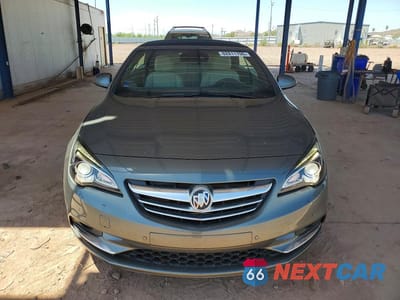 Piąte zdjęcie samochodu w środku: 2017 BUICK CASCADA PREMIUM VIN:W04WH3N59HG035688 - miniatura