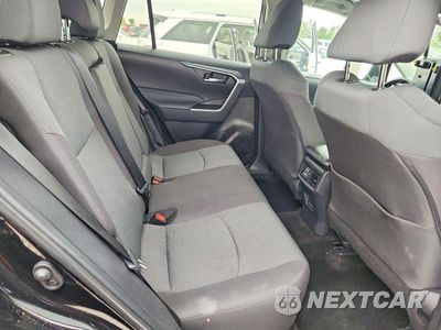 Zdjęcie 10 z 12 samochodu: 2025 TOYOTA RAV4 XLE VIN:2T3P1RFV8SW511263 - miniatura