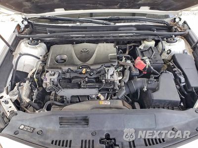 Zdjęcie 11 z 12 samochodu: 2018 TOYOTA CAMRY SE VIN:4T1B11HK2JU085785 - miniatura