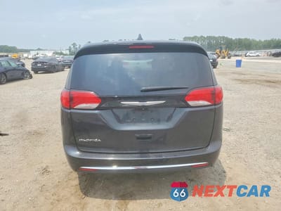 Zdjęcie 6 z 13 samochodu: 2018 CHRYSLER PACIFICA TOURING PLUS VIN:2C4RC1FG9JR101957 - miniatura