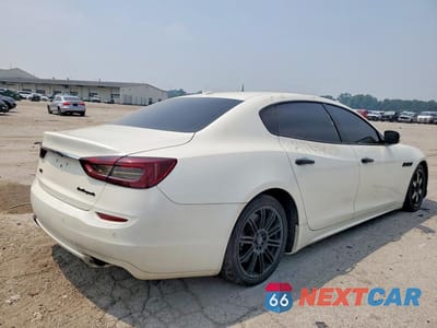 Trzecie zdjęcie samochodu z tyłu: 2015 MASERATI QUATTROPORTE GTS VIN:ZAM56PPA1F1142013 - miniatura