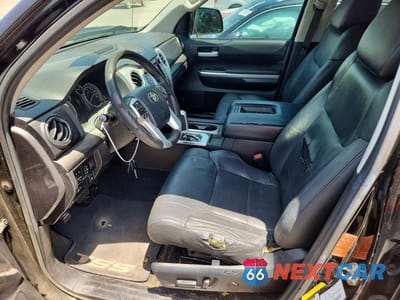 Zdjęcie 7 z 12 samochodu: 2016 TOYOTA TUNDRA CREWMAX SR5 VIN:5TFEW5F1XGX198556 - miniatura