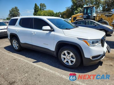 Czwarte zdjęcie samochodu z boku: 2017 GMC ACADIA SLE VIN:1GKKNKLA4HZ286098 - miniatura