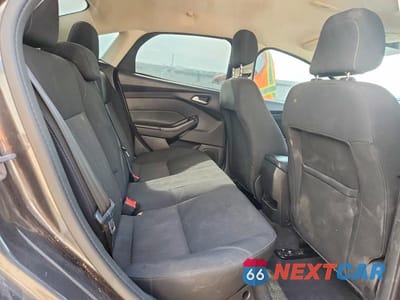 Zdjęcie 10 z 12 samochodu: 2018 FORD FOCUS SE VIN:1FADP3FE9JL284803 - miniatura