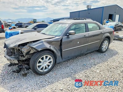 2009 CHRYSLER 300 TOURING 2C3LA53V49H574712 - główne zdjęcie licytacji z USA - miniatura