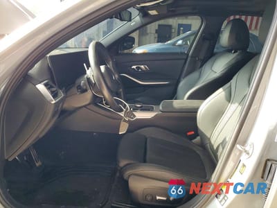 Zdjęcie 7 z 13 samochodu: 2023 BMW 330XI VIN:3MW89FF0XP8D66502 - miniatura
