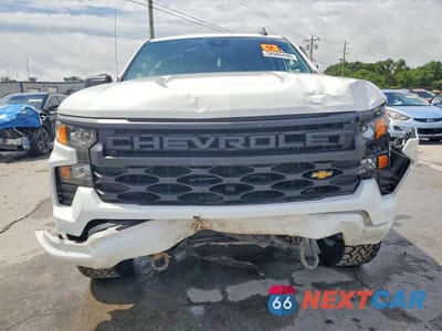 Piąte zdjęcie samochodu w środku: 2024 CHEVROLET SILVERADO K1500 CUSTOM VIN:1GCPDBEK3RZ129352 - miniatura