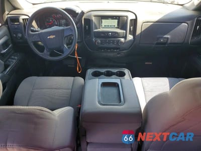 Zdjęcie 8 z 12 samochodu: 2018 CHEVROLET SILVERADO K1500 VIN:3GCUKNEHXJG298660 - miniatura