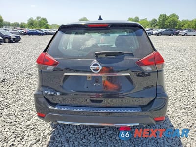 Zdjęcie 6 z 13 samochodu: 2018 NISSAN ROGUE S VIN:KNMAT2MT1JP577785 - miniatura