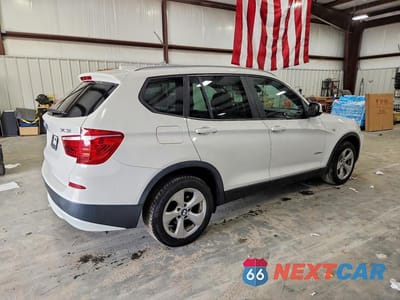Trzecie zdjęcie samochodu z tyłu: 2012 BMW X3 XDRIVE28I VIN:5UXWX5C54CL728142 - miniatura