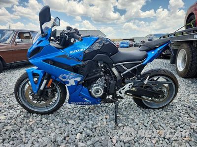 Trzecie zdjęcie samochodu z tyłu: 2024 SUZUKI GSX800 F VIN:JS1EM13B6R7102219 - miniatura