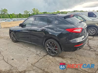 Drugie zdjęcie samochodu z przodu: 2018 MASERATI LEVANTE VIN:ZN661XUA8JX299215 - miniatura