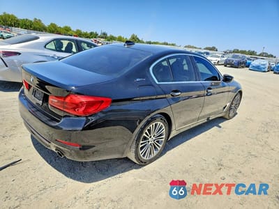 Trzecie zdjęcie samochodu z tyłu: 2018 BMW 530E VIN:WBAJA9C58JB252031 - miniatura