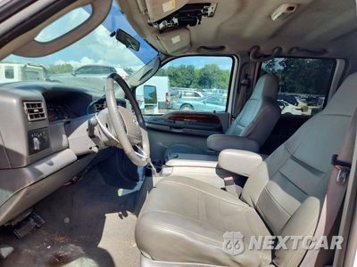 Zdjęcie 7 z 13 samochodu: 2003 FORD F350 SRW SUPER DUTY VIN:1FTSW31F43EB10570 - miniatura