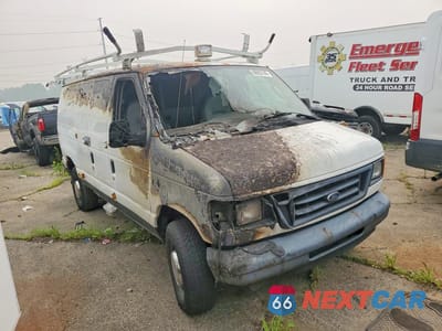Czwarte zdjęcie samochodu z boku: 2004 FORD ECONOLINE E350 SUPER DUTY VAN VIN:1FTSE34L84HA14946 - miniatura